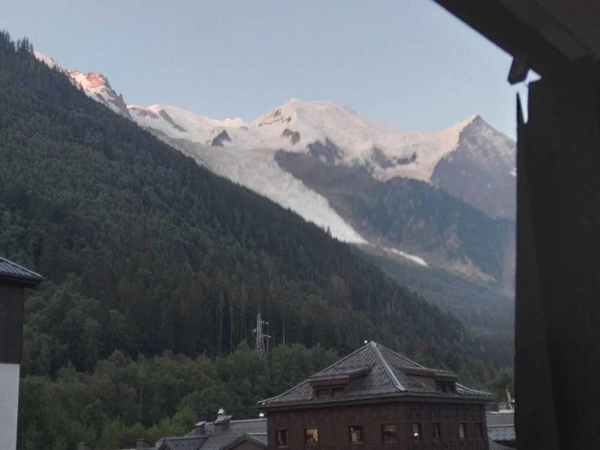 Apartamento Cocon Douillet Au Pied De L'Aiguille Du Midi Chamonix Mont Blanc Exterior foto